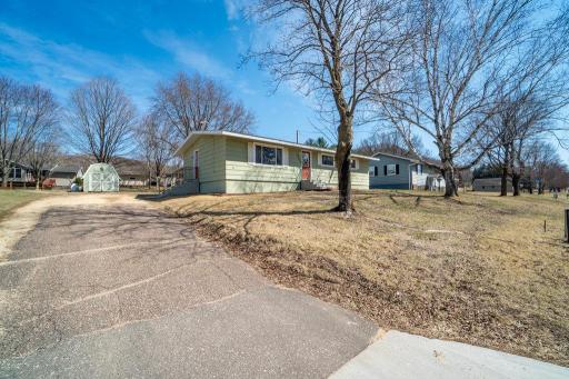 1220 E Laneville Avenue, Durand, WI 54736