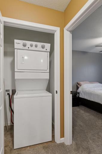411 E Cheyenne Street, Roberts, WI 54023