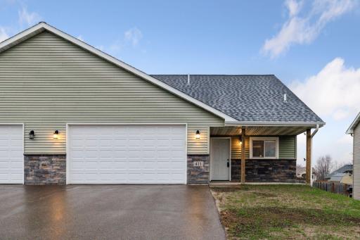 411 E Cheyenne Street, Roberts, WI 54023