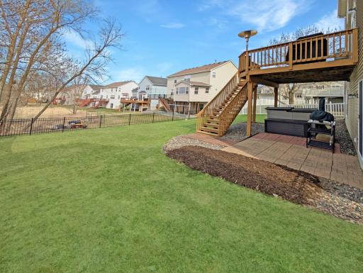 9033 Peony Lane N, Maple Grove, MN 55311
