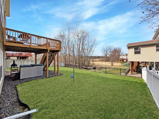 9033 Peony Lane N, Maple Grove, MN 55311