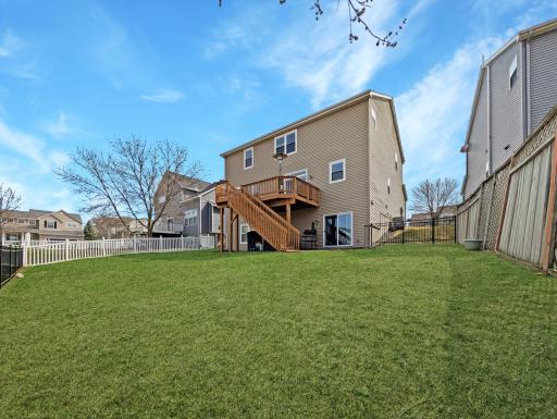 9033 Peony Lane N, Maple Grove, MN 55311