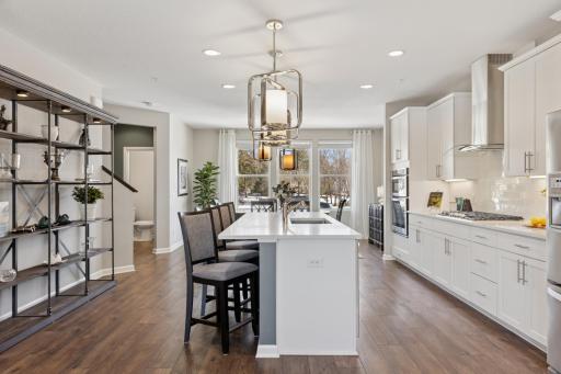 637 Satori Way, Chaska, MN 55318