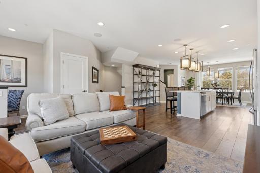 637 Satori Way, Chaska, MN 55318
