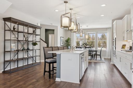 637 Satori Way, Chaska, MN 55318