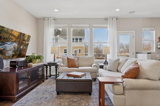 637 Satori Way, Chaska, MN 55318