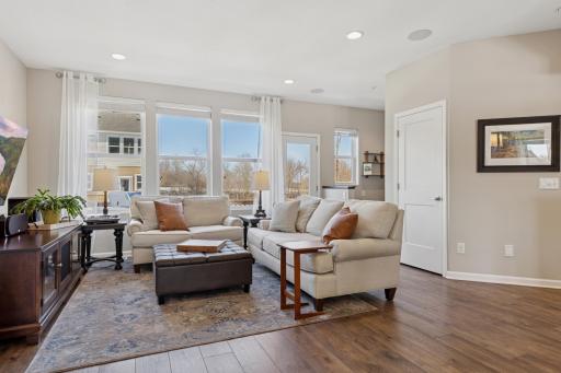637 Satori Way, Chaska, MN 55318