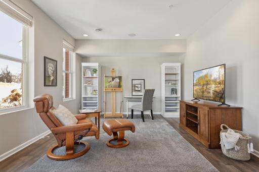 637 Satori Way, Chaska, MN 55318