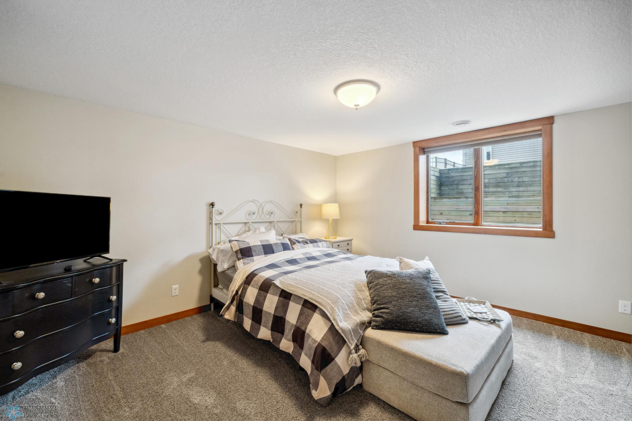 Amdak__639 47th Ave W West Fargo ND_0010.jpg
