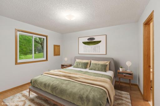 14242 Glencove Trail, Apple Valley, MN 55124