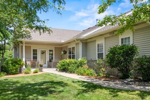 Welcome to the exclusive Cedar Isle Country home Neighborhood
