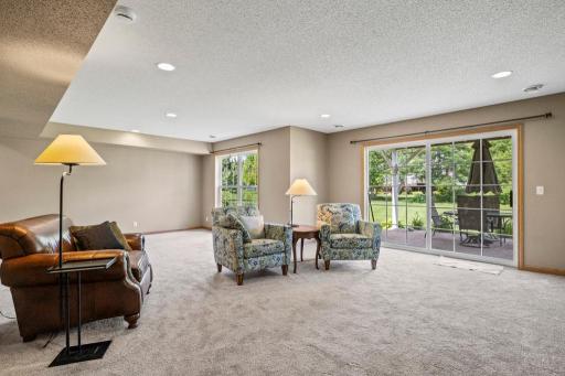 14425 Freesia Way, Saint Paul, MN 55124