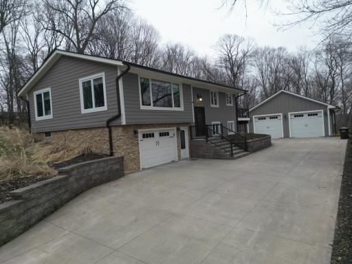 9470 Roy Road, Independence, MN 55328