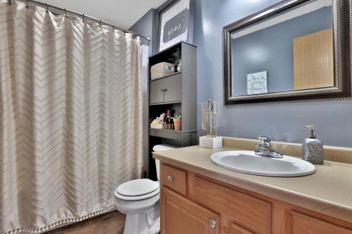 527 Glenmeadow Street, River Falls, WI 54022