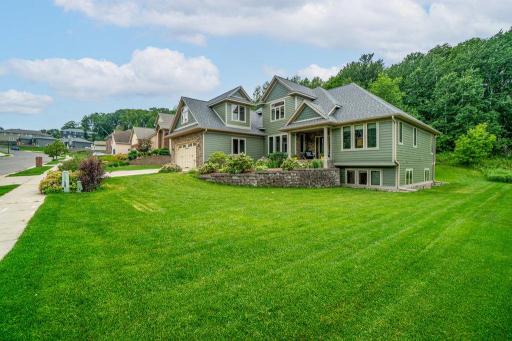 030_4616_oakwood_hills_pkwy_-_2-3_366.jpg