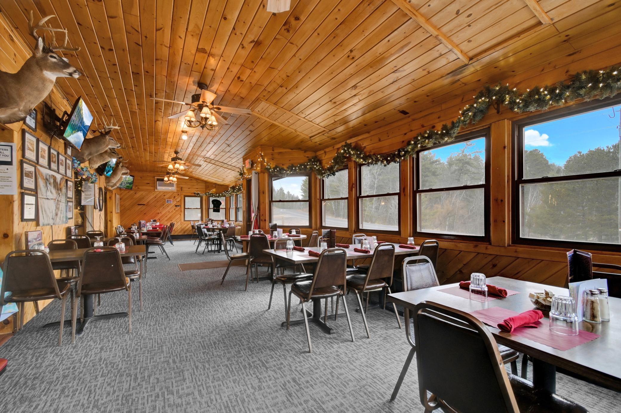 restaurant3.jpg