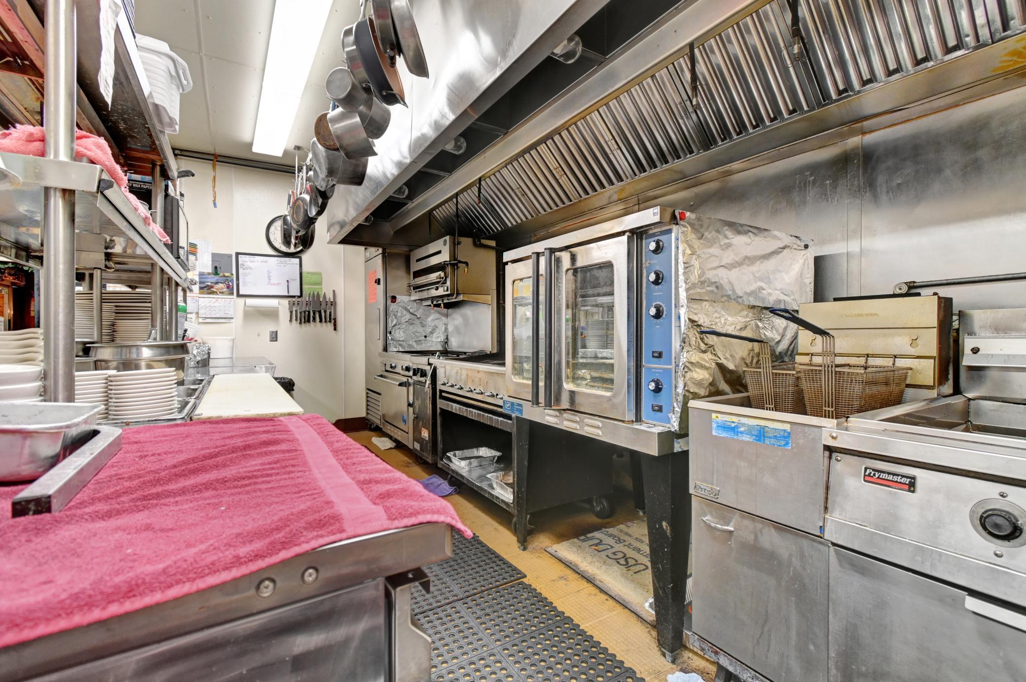 kitchen4.jpg