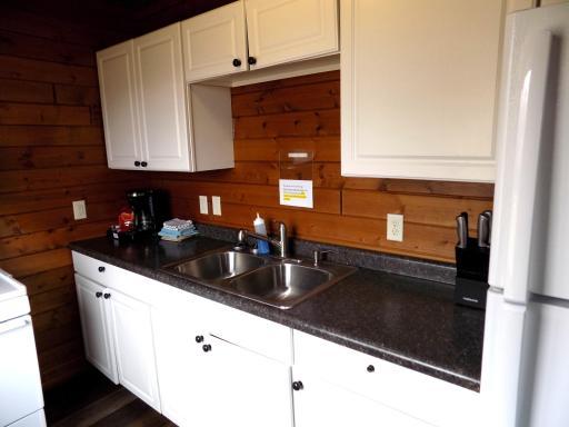 3144 NW Cottonwood Road, Baudette, MN 56623