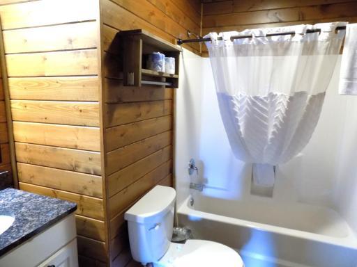 3144 NW Cottonwood Road, Baudette, MN 56623