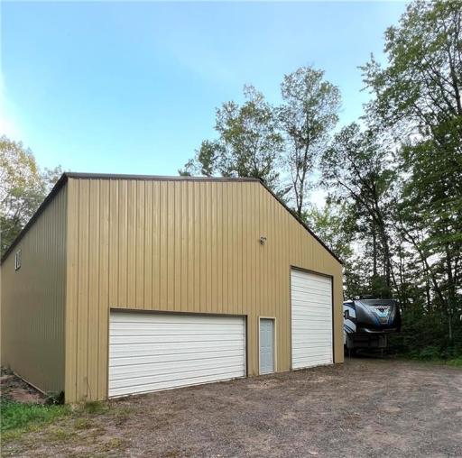 Storage, Cement Floor and Electric