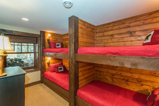 9382 Rocky Point Trail, Nisswa, MN 56468