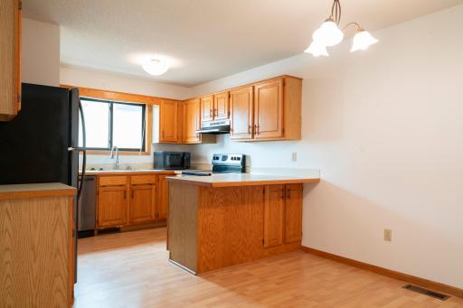 5425 Orleans Lane N, 6, Plymouth, MN 55442