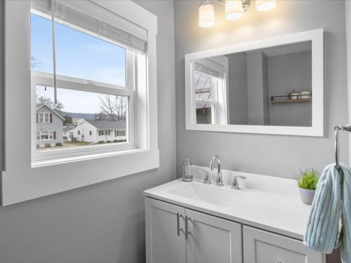 816 N 6th Street, Lake City, MN 55041