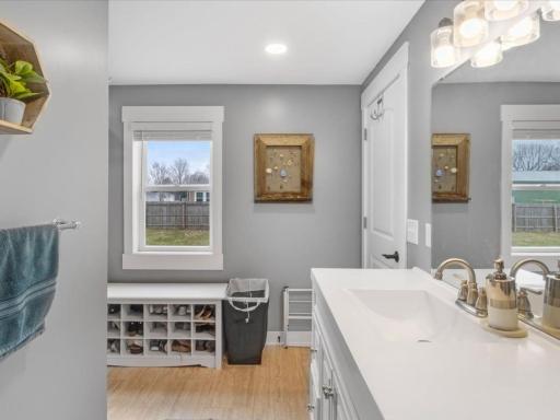 816 N 6th Street, Lake City, MN 55041