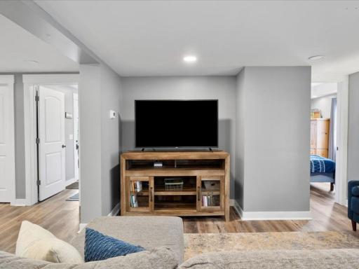 816 N 6th Street, Lake City, MN 55041