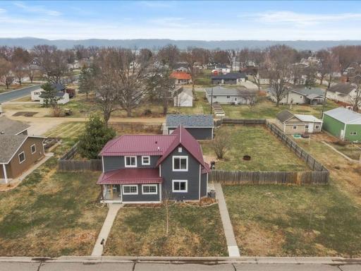 816 N 6th Street, Lake City, MN 55041