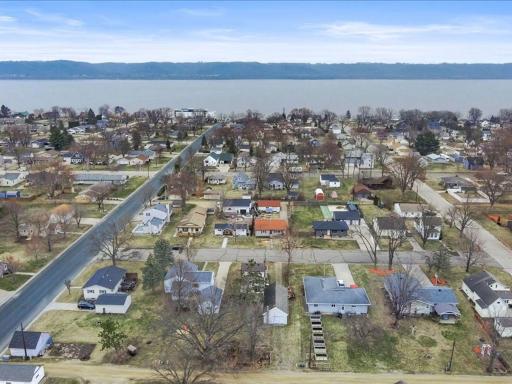 816 N 6th Street, Lake City, MN 55041