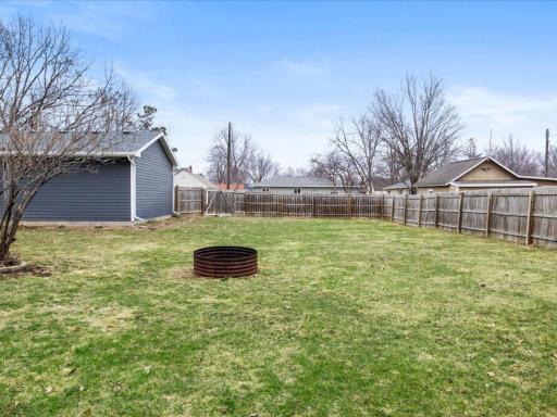 816 N 6th Street, Lake City, MN 55041