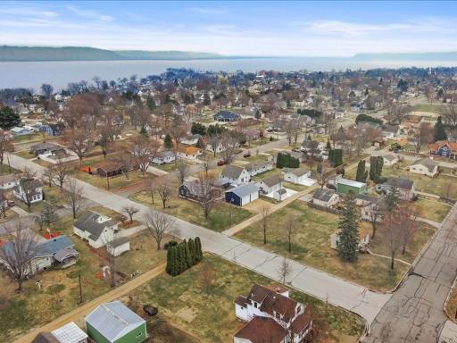 816 N 6th Street, Lake City, MN 55041