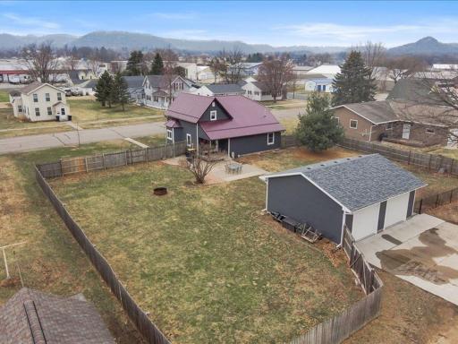 816 N 6th Street, Lake City, MN 55041