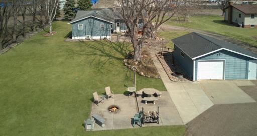 69 5th Street SE, Richmond, MN 56368