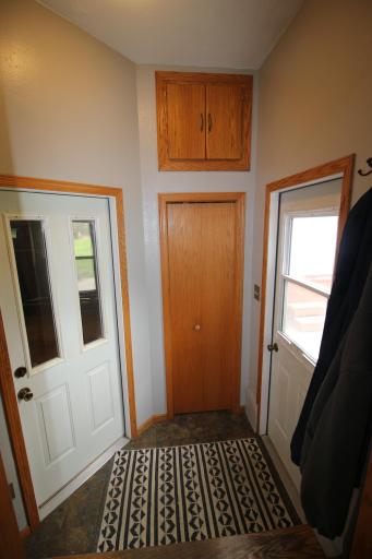 69 5th Street SE, Richmond, MN 56368