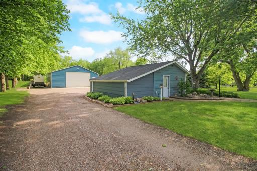 Heated shop with lean-to and the 40x30 steel building- with driveway for easy access..jpg