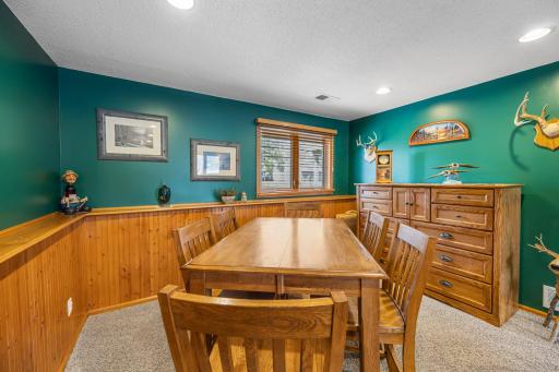 1535 Oakwood Drive, Saint Paul, MN 55126