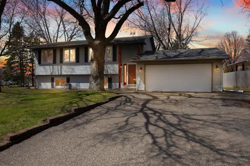 1535 Oakwood Drive, Saint Paul, MN 55126
