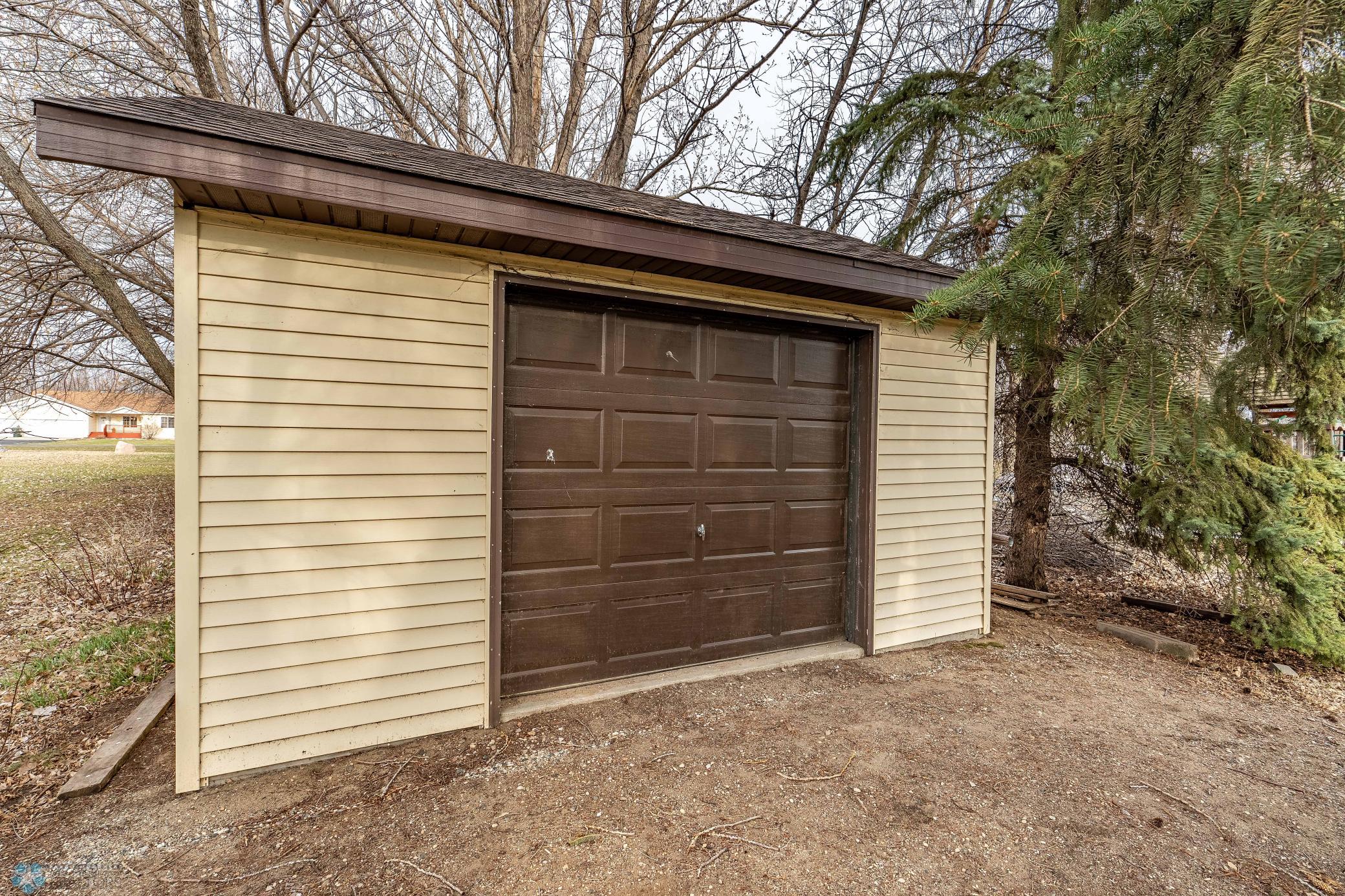 Shed