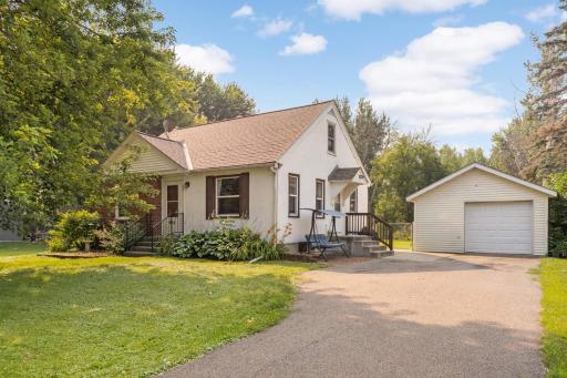 664 Berwood Avenue, Saint Paul, MN 55127