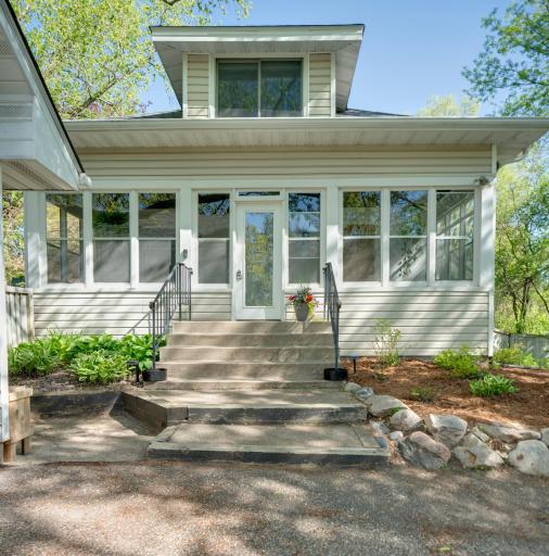 4610 Golden Valley Road, Minneapolis, MN 55422