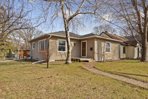 430 Columbus Avenue, Albert Lea, MN 56007