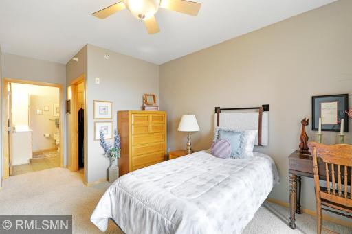 1800 Graham Avenue, 304, Saint Paul, MN 55116