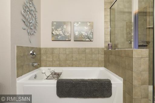 1800 Graham Avenue, 304, Saint Paul, MN 55116