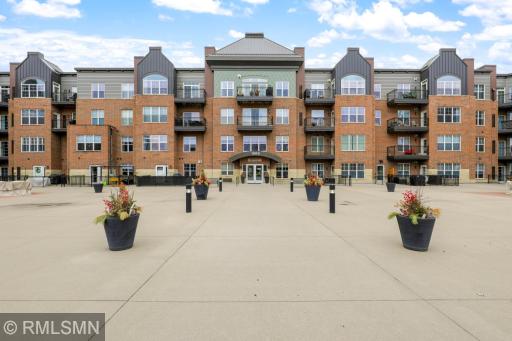 1800 Graham Avenue, 304, Saint Paul, MN 55116