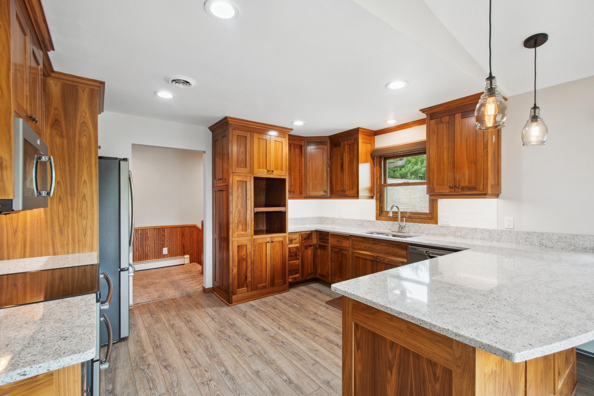 Remodel offers quartz counter tops.