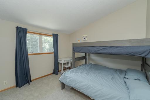 7055 W River Road NW, Rochester, MN 55901