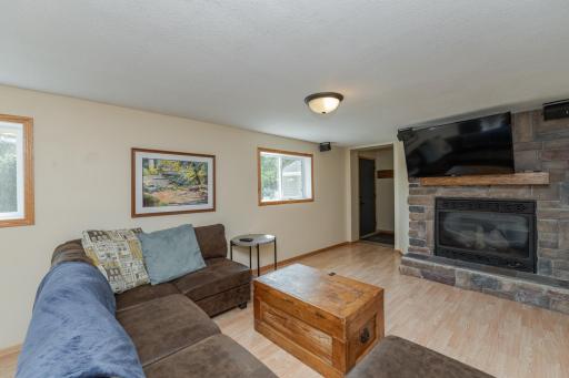 7055 W River Road NW, Rochester, MN 55901