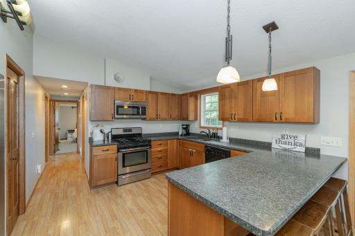 7055 W River Road NW, Rochester, MN 55901